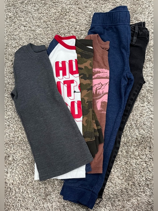 Other - Bundle of toddler boys 5T clothes/ 6 pieces